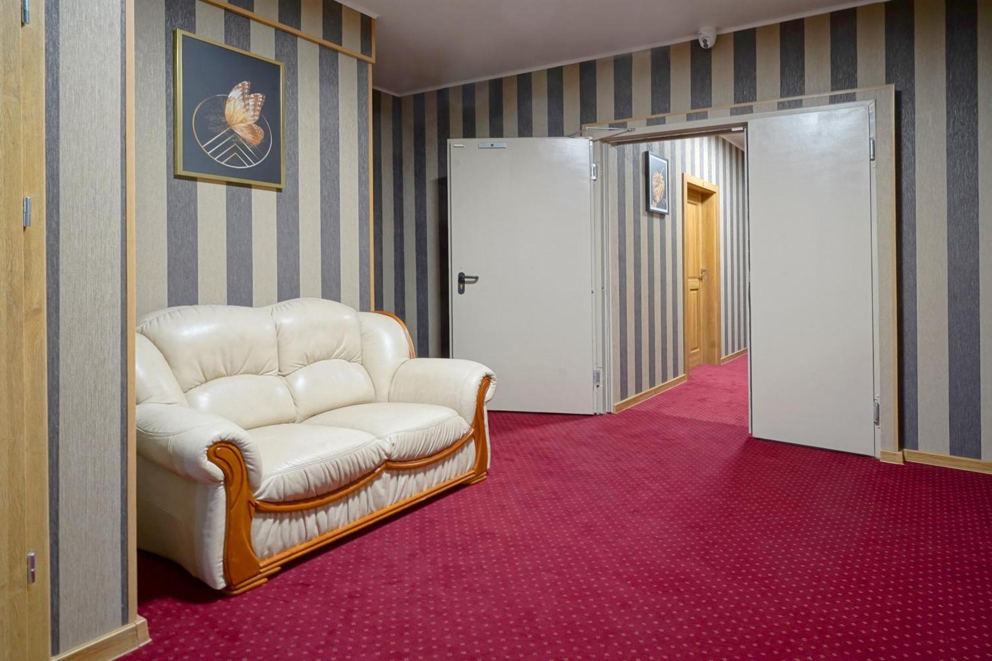 Apartments Alkantara Chrzanów Eksteriør billede